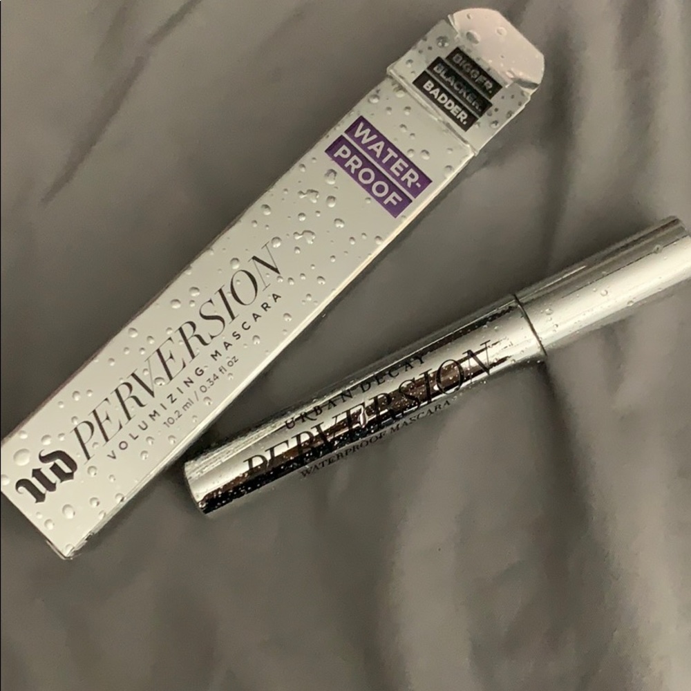 Urban decay perversion macara waterproof
